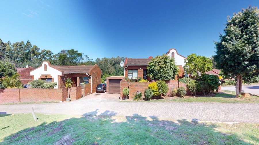 2 Bedroom Property for Sale in Kabega Park Eastern Cape